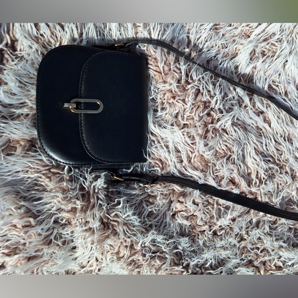 SHEIN black crossbody bag